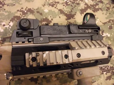 Ergal Tactical Red Dot 6 MOA - C-More