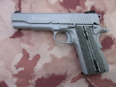Dan Wesson Valor 1911 CO2 Full Metal By - ASG (ActionSportGames)