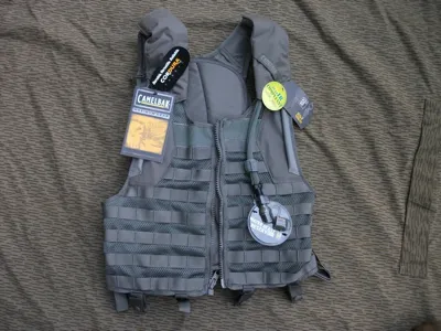 Delta 5 Tactical Vest - Camelbak