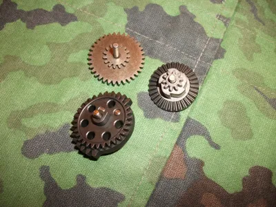 Ingranaggi per Serie L85 - softair italia