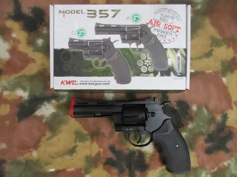 KWC PYTHON.357 Type 4INCH MODEL.357 CO2