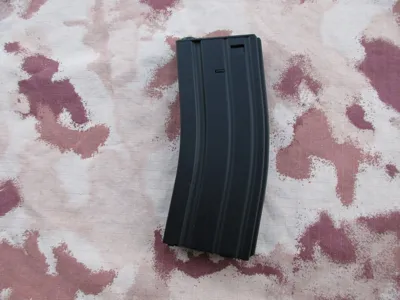 M4 - M16 cal.5,56 300BBs Metal Box Magazine - Cyma
