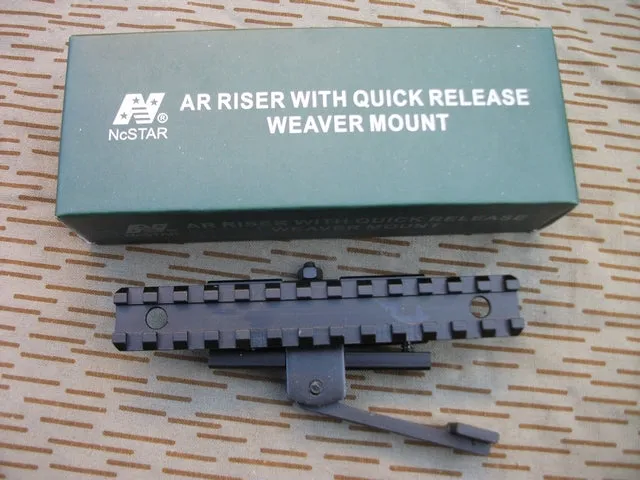 NcStar M4 - M16 Universal AR Quick Release Weaver Mount