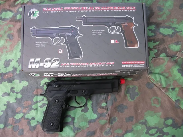 WE Airsoft M92 Standard Gas · Negro