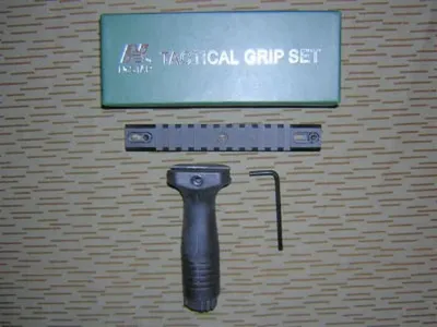 AR15 - M4 Tactical Grip Set - NcStar