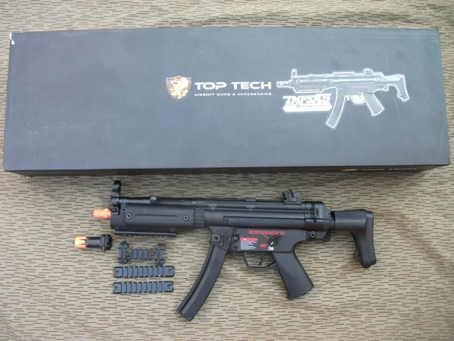 Top Tech MP5A5 Scarrellante Full Metal