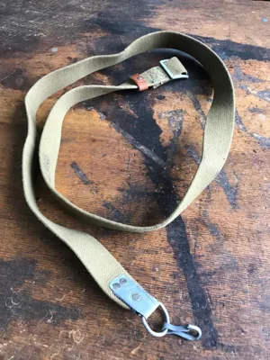 AK47 Sling, Russia, Good/ Very Good