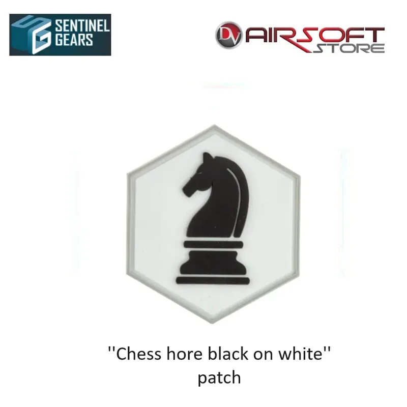 ''Chess Horse on Patch · Black white