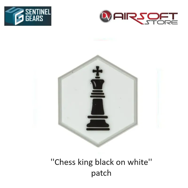 ''Chess King on Patch · Black white
