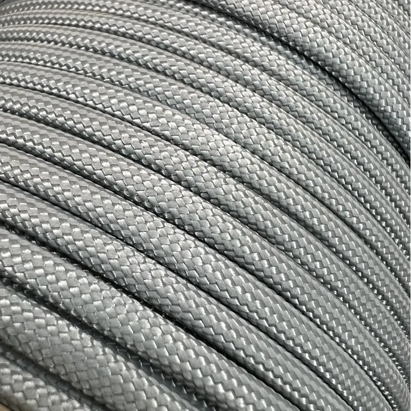 Paracord Type III 550 30m · Gris