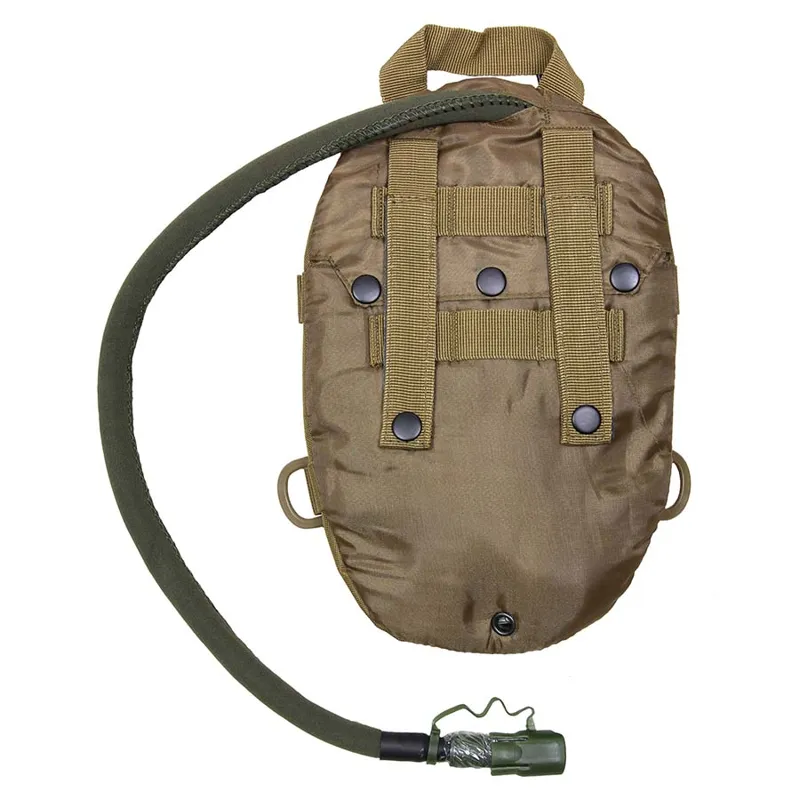 101 Inc Camel Bag MOLLE 1,5L