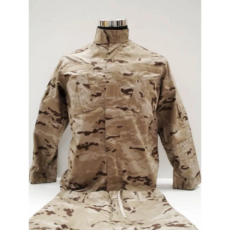 Uniforme Completo · Otros camuflajes