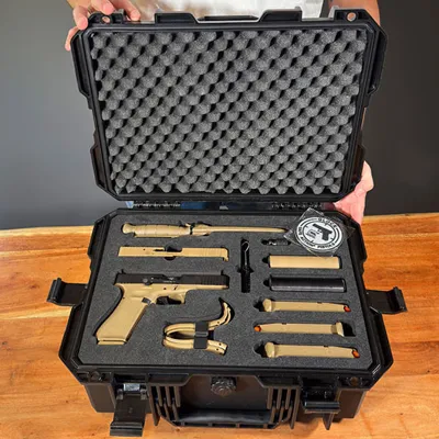 17 Gen5 SV Double Set 9mm P.a.k. Schreckschuss Limited Collector Edition - Glock