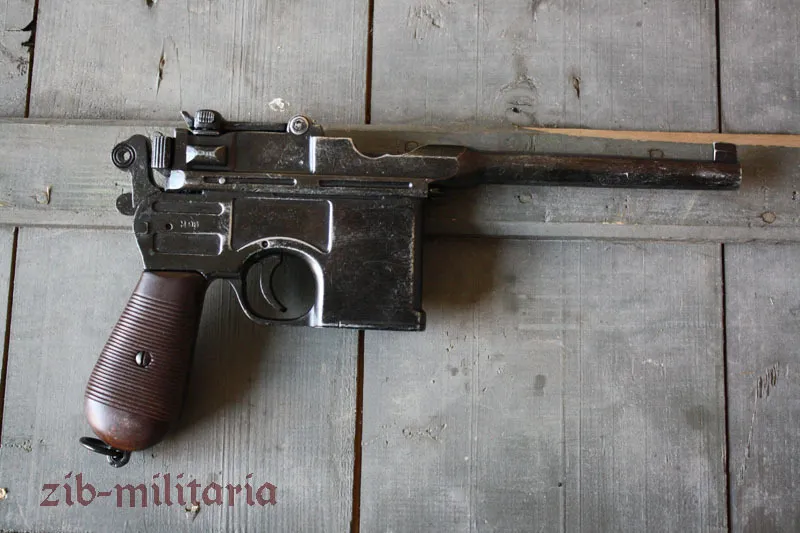 WH Mauser C96, Aged, Pistol Model #1024 · Negro