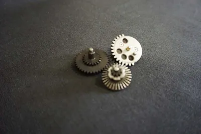 X High Tech 16:1 High Speed Steel Gear Set