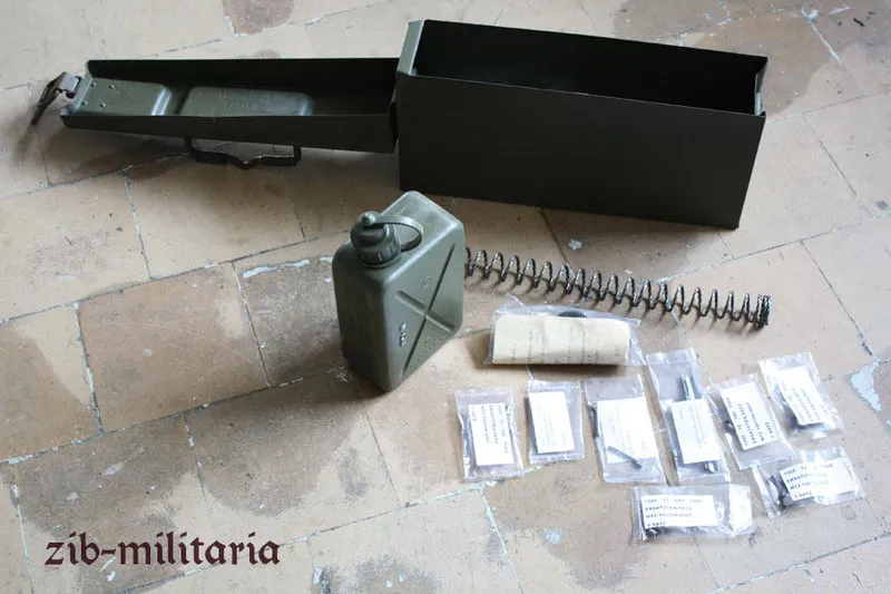 Maintenance Set MG3/MG42, Content Unissued