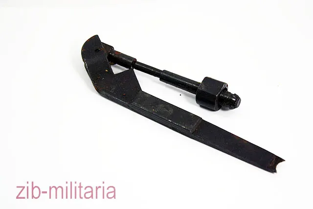 MG42 Bullet Ejector