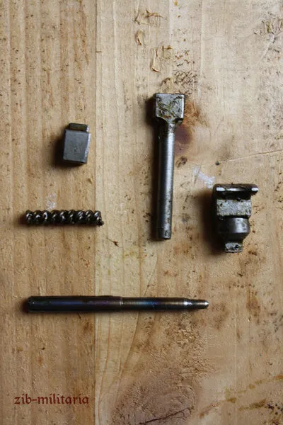 MG53/42 Small Parts