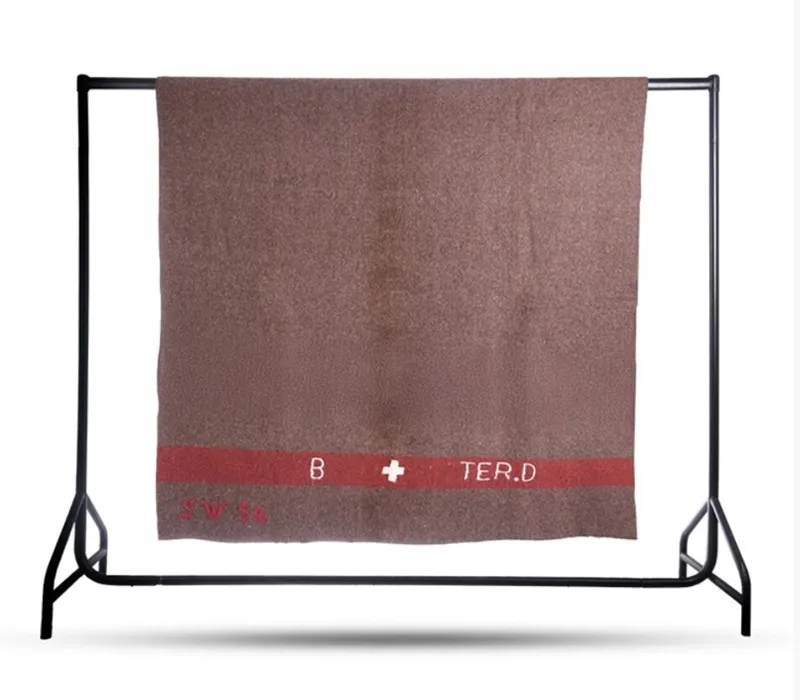 Schweizer Wolldecke 200x140cm Braun