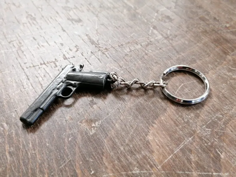 Schlüsselanhänger M1911 A1 #953 · Negro