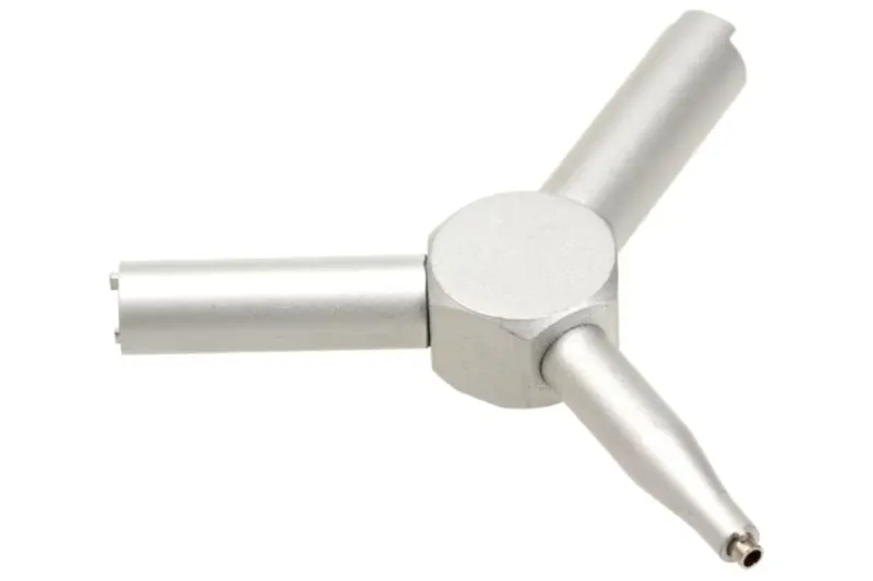 Element Valve Key - Silber