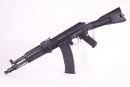 AK105 Essential · Negro