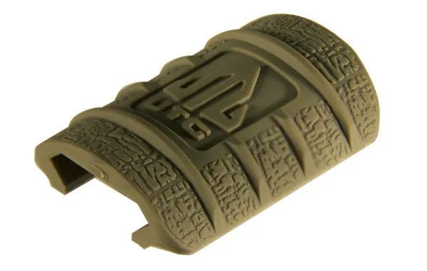 UTG Super Slim Combat Rail Guard