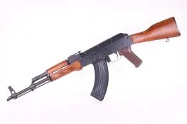 E&l AKM Essential · Negro