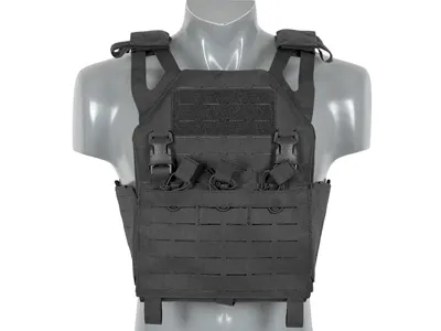Buckle Up Operator Plate Carrier Med AR15/AK-Magasinlomme, Laser-Cut – Sort - 8Fields