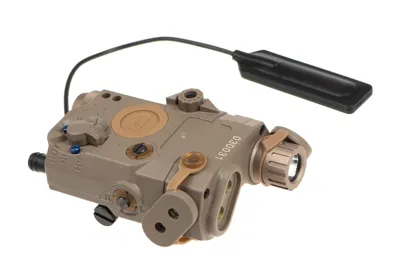 LA-5C UHP Illuminator / Laser Module Grøn + IR - Wadsn