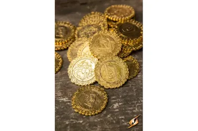 10 x Golden Metal Dragon Coins / Guldmønter – Rollespil - Epic Armoury