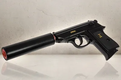 James Bond Pistol Inkl Lyddæmper – Til Knaldkrudt