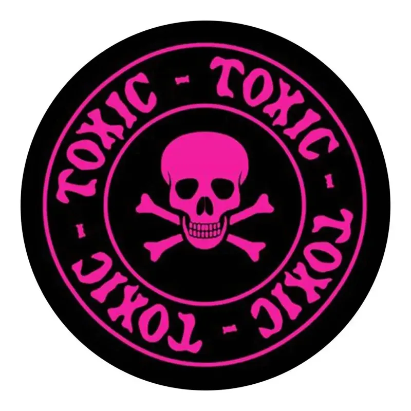 Toxic · Negro