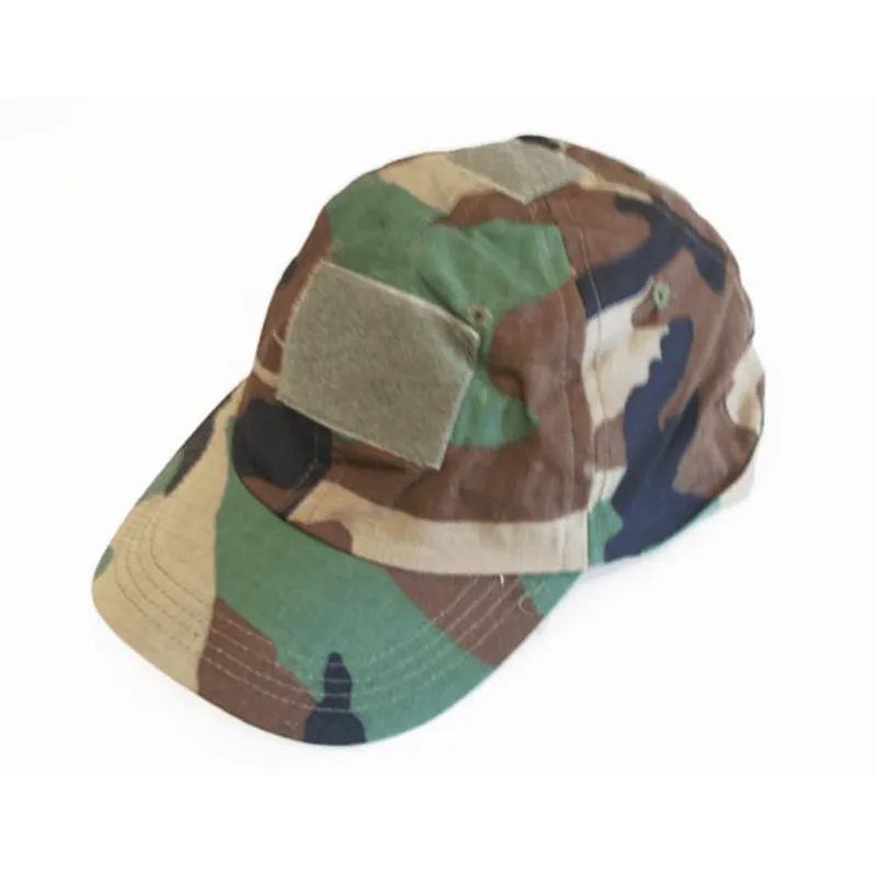 Gorra con Velcro · Woodland