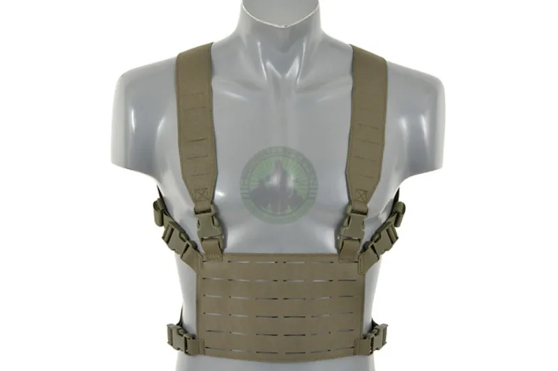 8Fields Lightweight Laser-Cut Chest Rig · Verde / OD