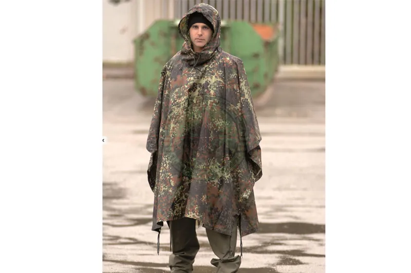 Miltec – Poncho Ripstop 210x150cm · Flecktarn
