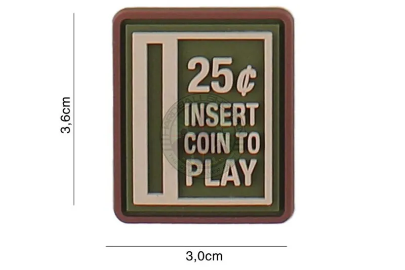 3D PVC Insert Coin to Play, Grøn · Tan / FDE