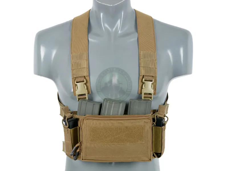Micro Multi-Mission Chest Rig · Coyote