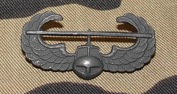 Metalmærke Luftværn US, Sort