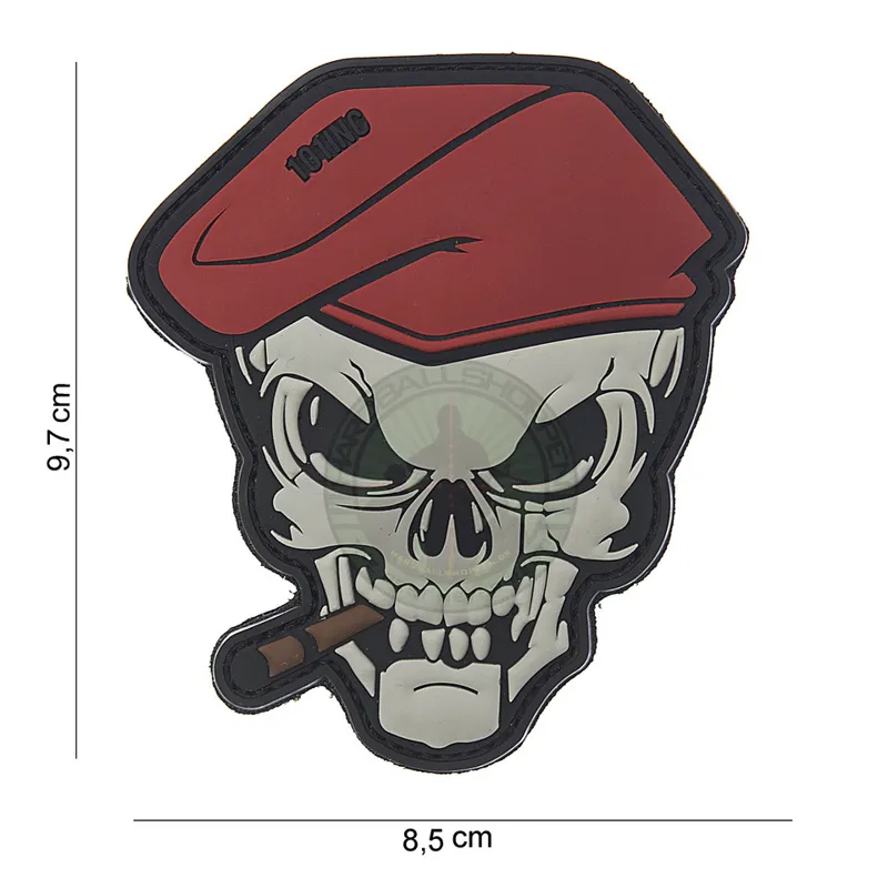 3D PVC, Kranie Med Cigar, Grå/Rød
