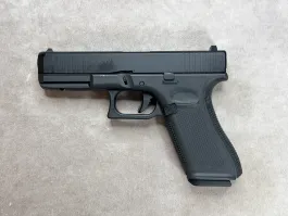G17 G5 · Negro