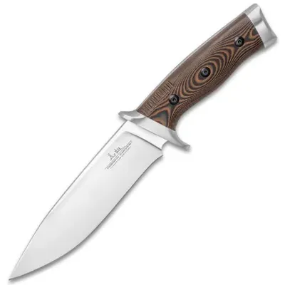 Tundra Hunter - Gil Hibben