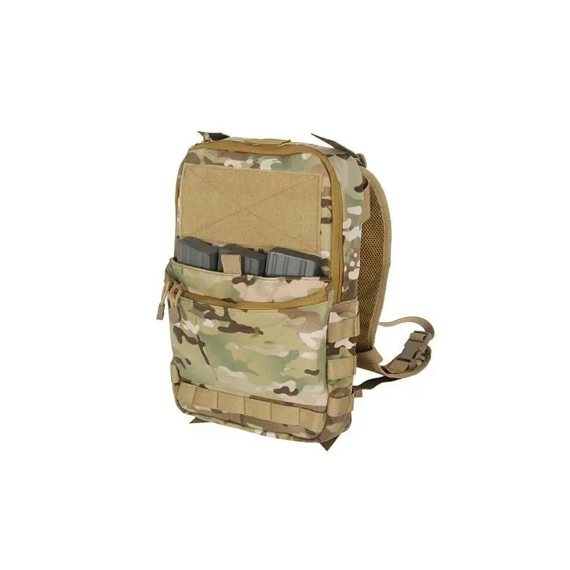 Explorador 15 L · Multicam