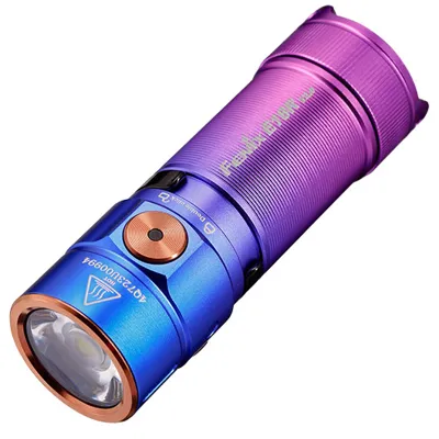 LED-Taschenlampe E18R V2.0 Nebula Special Edition 6 Leuchtmodi Inkl. Strobe 1200 Lumen Wiederaufladbar Inkl. Usb-C Ladekab - Fenix