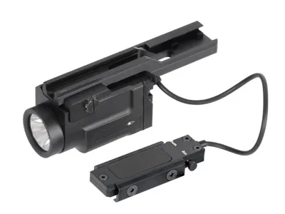 Russisk Taktisk Flashlight K-2P - Sort - Wadsn