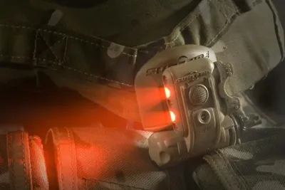 Přilbová Svítilna Helmet Light HL1-C-TN (LED 3x Bílé / 2x Červené / IR Majáček) - SureFire