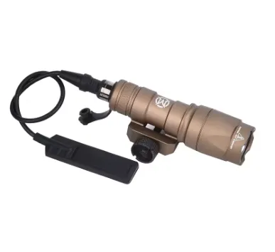 Taktická Svítilna M300A Mini SCOUT - Wadsn