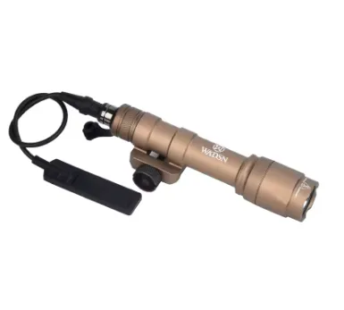 Taktická Svítilna M600C Mini SCOUT - Wadsn