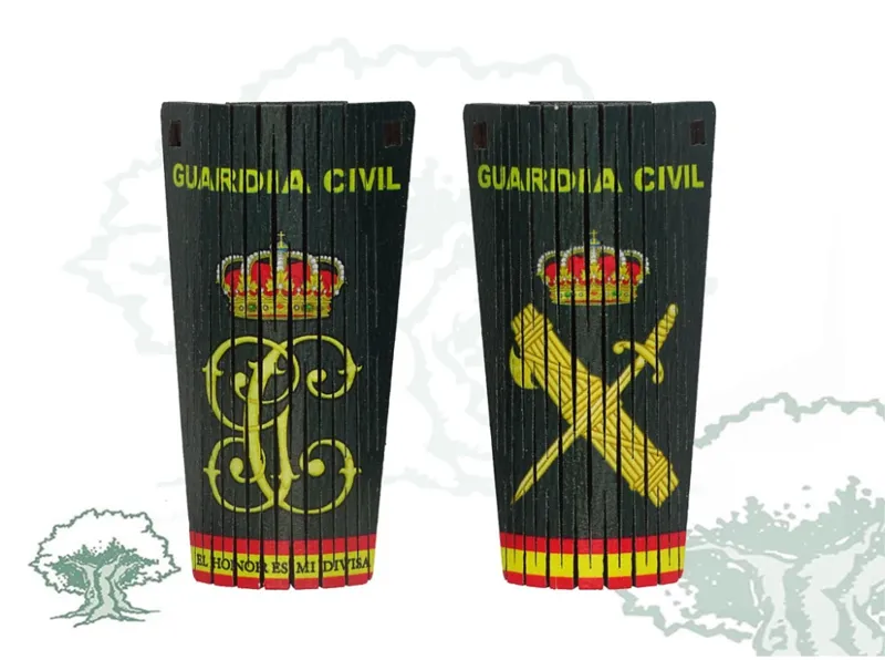 Imán Guardia Civil de Madera