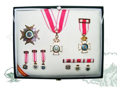 Medallas y Militar Orden de San Hermenegildo